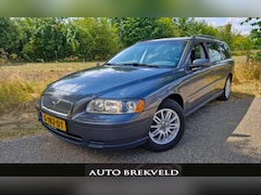 Volvo V70 - 2.4 Edition I Automaat 170PK | Rijklaar | Half leder | Cruise | LMV | Aut. Airco