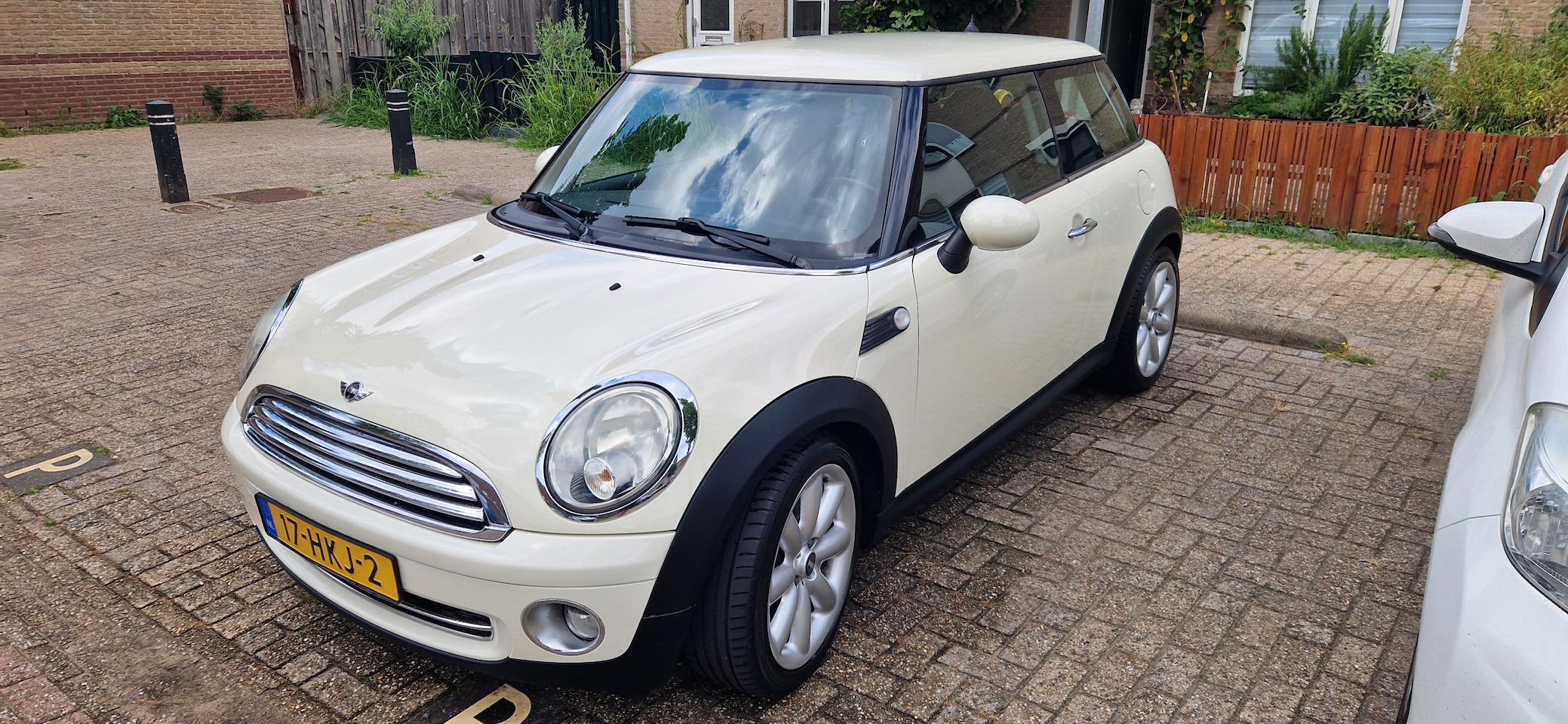 MINI 3-Deurs - 1.6 Cooper Pepper Pepper - AutoWereld.nl
