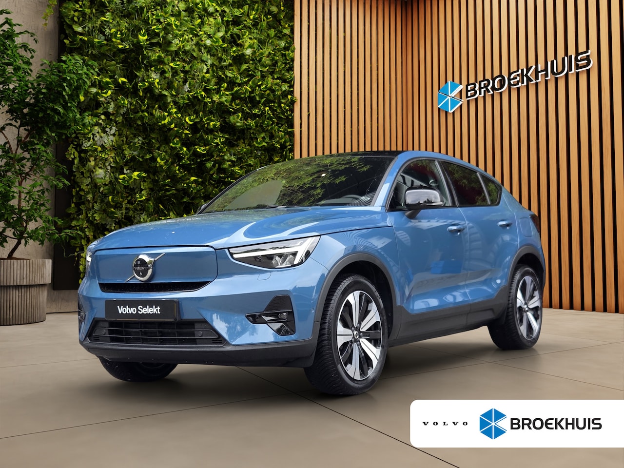 Volvo C40 - Recharge Single Motor Ultimate | 360° Camera | Nubuck Bekleding | H&K Audio | All Season B - AutoWereld.nl