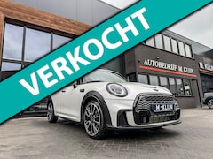 MINI Cooper S - 2.0 John Cooper Works F1 aut/Pano/Camera/HK/18"Jcw/Led