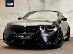 BMW M5 - Limousine V8 M Hybrid, Akrapovič, Frozen, Ultimate Package, carbon extr., B&W, ceramic, 21