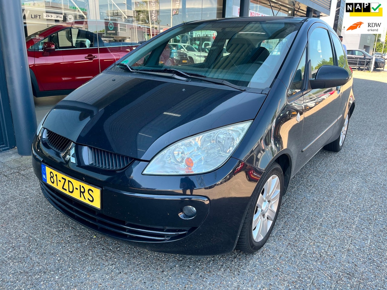 Mitsubishi Colt - 1.1 Incharge+ - AutoWereld.nl