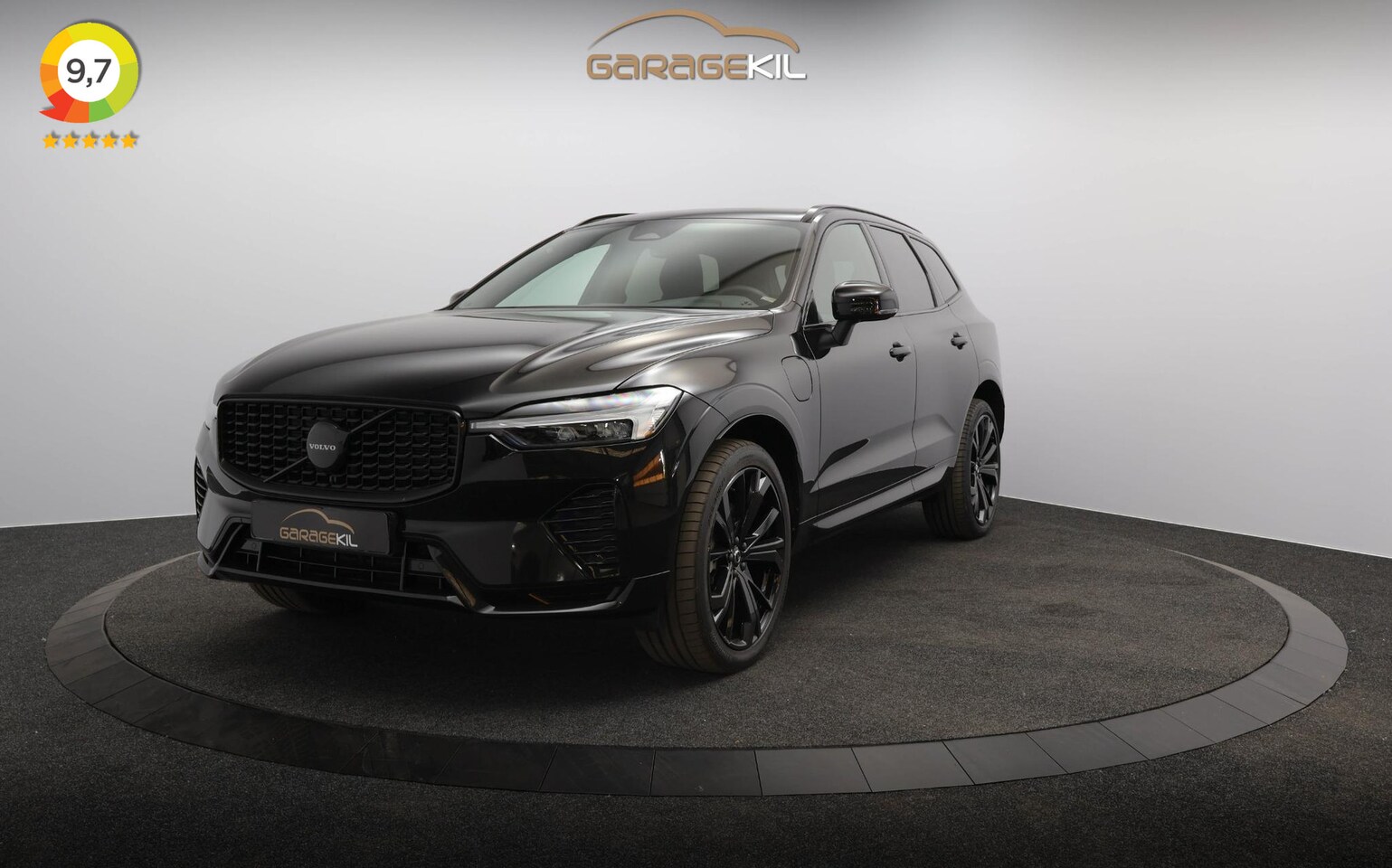Volvo XC60 - 2.0 T6 Plug-in hybrid AWD Plus Black Edition Dealer onderh. / 1ste eigenaar / Keyless / Ca - AutoWereld.nl