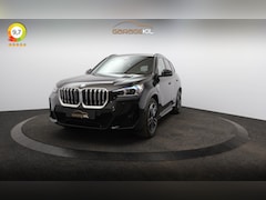 BMW X1 - xDrive25e M-Sport Dealeronderh. / Shadowline / Panoramadak / Trekhaak / Keyless Entry / St