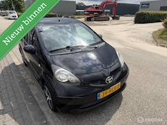 Toyota Aygo - 1.0-12V + airco 150.000 km