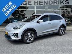 Kia e-Niro - ExecutiveLine Sky 64 kWh | SOH: 93, 9% | 3 Fase | Warmte pomp | Schuifdak | Adaptive CC |