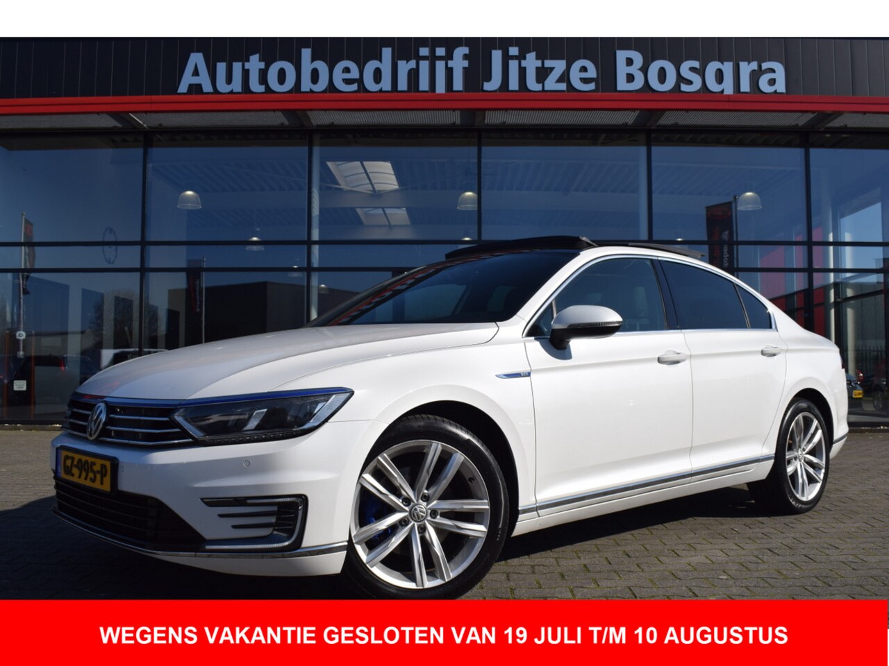 Volkswagen Passat - 1.4 TSi GTE Highline LED | Panoramadak | Carplay | Virtual | Leder/Alcantara | Camera - AutoWereld.nl