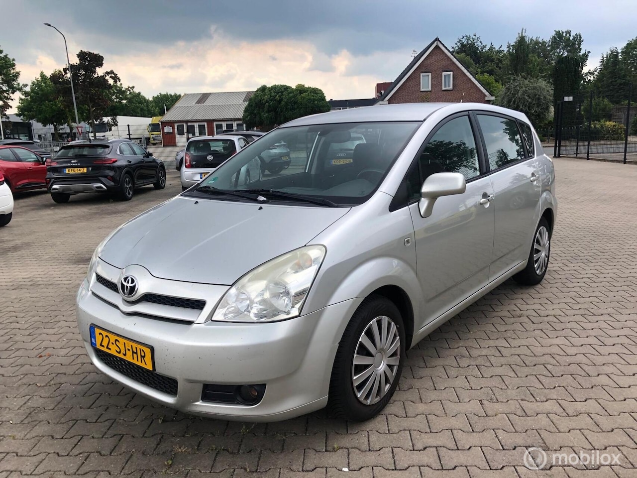 Toyota Corolla Verso - 1.6 VVT-i Sol 5.PERS AIRCO ECC TRH NW APK - AutoWereld.nl