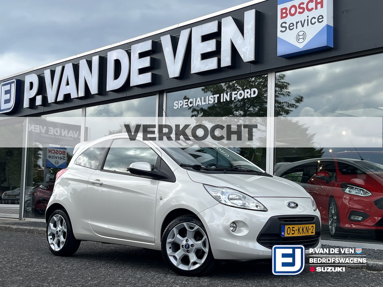 Ford Ka - 1.2 Titanium X | Incl. nieuwe APK | Bluetooth | Achterspoiler | 16 inch | Privacy Glass | - AutoWereld.nl