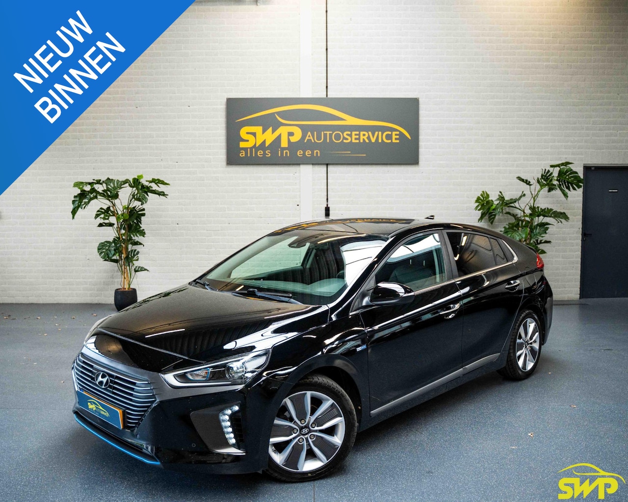 Hyundai IONIQ - 1.6 GDi Premium | ACC | Navi | Cam | Stoelventilatie | Stoelverwarming | Stuur verwarming - AutoWereld.nl