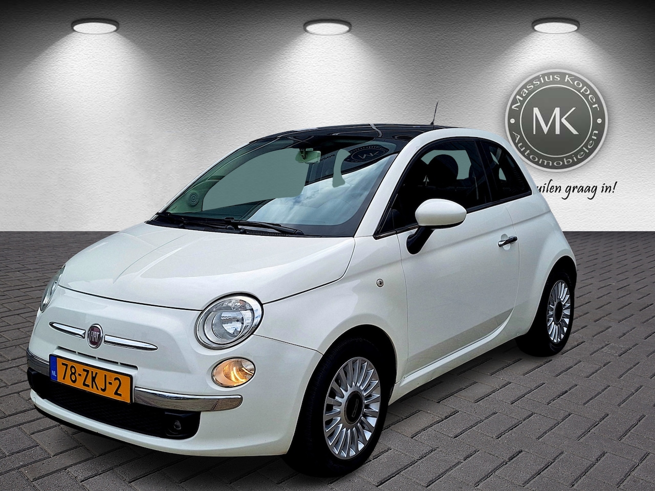 Fiat 500 - 1.2 Lounge 1.2 Lounge, Airco, Panoramadak, Parkeersensoren achter, Blue&Me - AutoWereld.nl