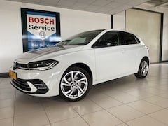 Volkswagen Polo - 1.0 TSI style DSG 5 Drs 81kw / 110 PK Carplay /IQ Light /Stoelverwarming / Navigatie / Cru