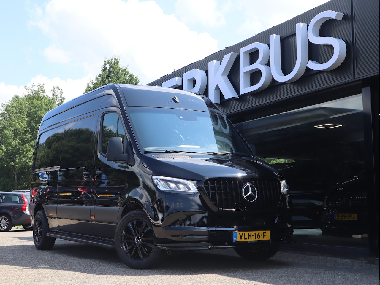 Mercedes-Benz Sprinter - 314 AUTOMAAT L2H2 AIRCO CRUISE LEDER - AutoWereld.nl