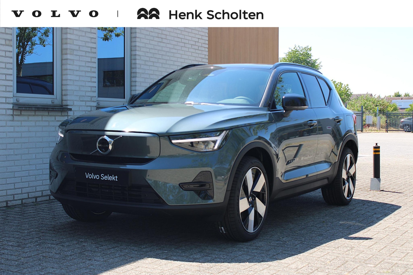 Volvo EX40 - Single Motor Extended Range Plus Black Ed. 82 kWh | Apple carplay/ Android auto | Electron - AutoWereld.nl
