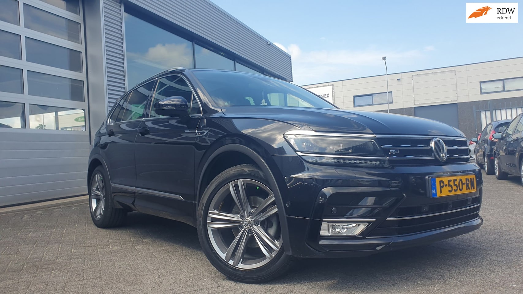 Volkswagen Tiguan - 1.4 TSI ACT Comfortline Business R 1.4 TSI ACT Comfortline Business R - AutoWereld.nl