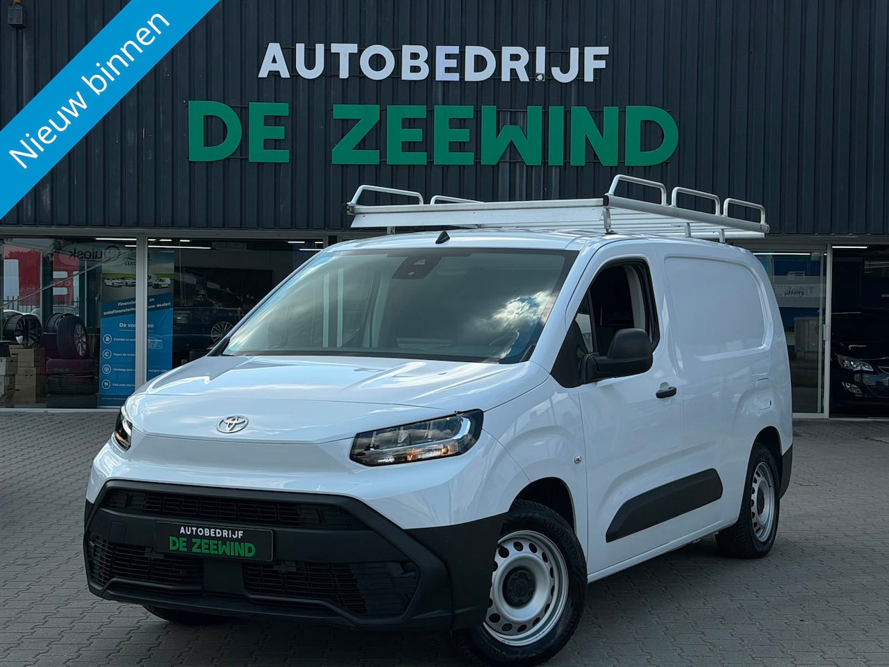 Toyota ProAce City - 1.5 D-4D Challenger L2 Long 1.5 D-4D Challenger L2 Long - AutoWereld.nl