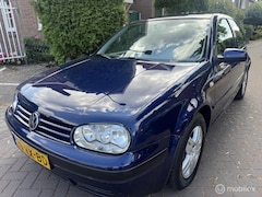 Volkswagen Golf - 1.6 Sportline