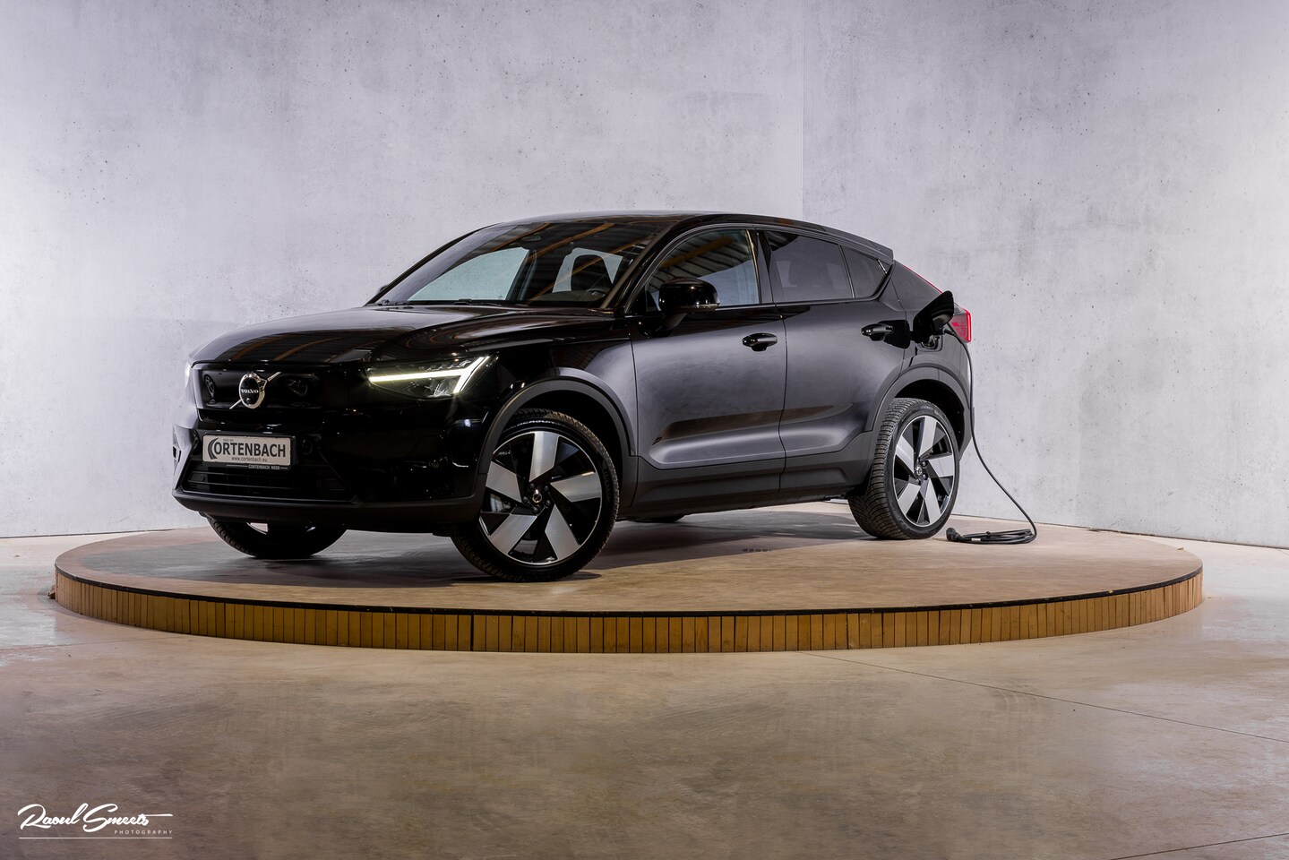 Volvo C40 - Recharge Ultimate 69 kWh | Panorama dak | Adaptieve cruise | Blis | Memory | - AutoWereld.nl