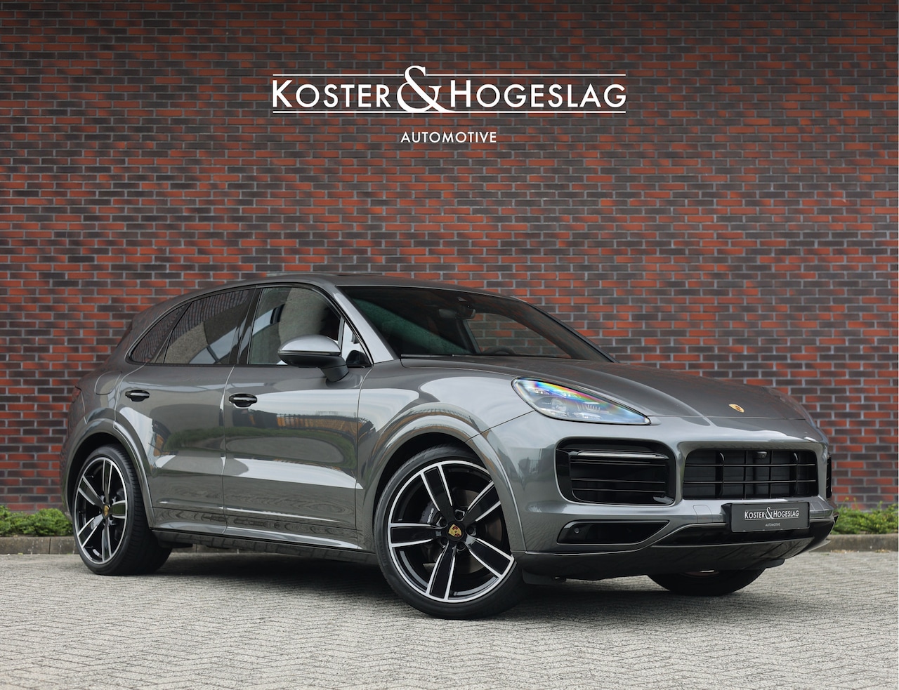 Porsche Cayenne - 3.0 E-Hybrid | Sport Chrono - Pano - BOSE - AutoWereld.nl