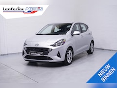 Hyundai i10 - 1.0 Trend Apple Carplay Navi Airco PDC Achter Stuur/Stoelverwarming lane-assist DAB-ontvan