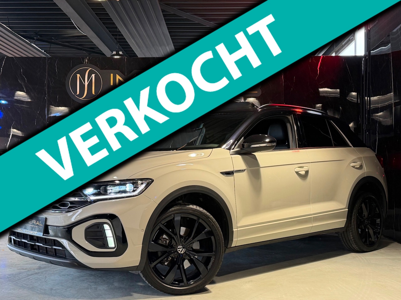 Volkswagen T-Roc - 1.5 TSI R-Line Pano|Keyl|Cam|Trekhaak - AutoWereld.nl