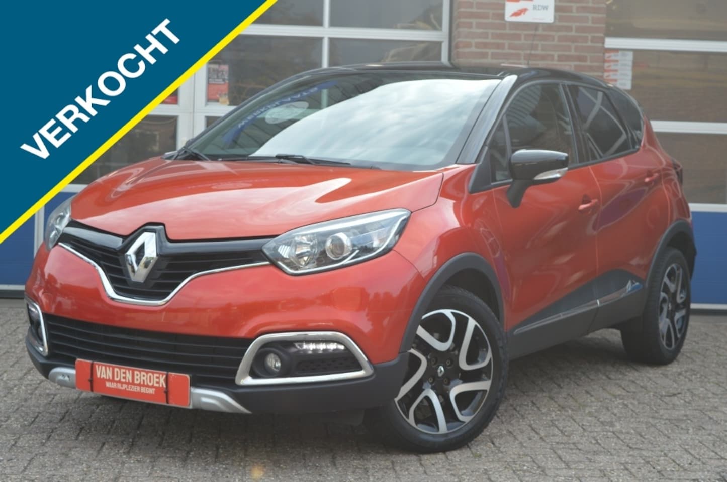 Renault Captur - 1.2 TCe Xmod | AUT - NAVI - CAMERA - AutoWereld.nl
