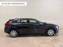 Volvo V60 - 2.0 T3 Nordic+ Navi Airco Leer Stoelv. Cruise C