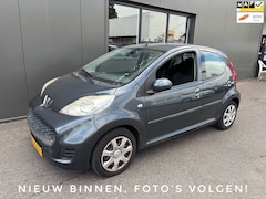 Peugeot 107 - 1.0-12V XS Automaat / Airco