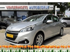 Peugeot 208 - Benzine 5-Deurs * Naviagtie * Trekhaak * Cruise Control * Airco * Parkeersensoren * Top On