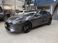 Mazda 3 - 3 Hatchback Skyactiv-X 186pk M Hybrid Luxury | Navigatie | Apple carplay / Android auto |