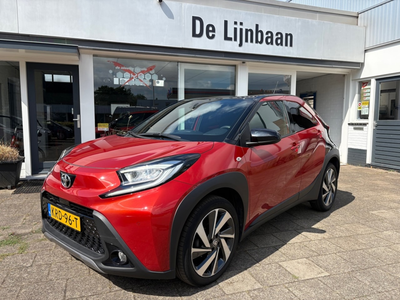 Toyota Aygo X - 1.0 VVT-i S-CVT envy 1.0 VVT-i S-CVT Envy - AutoWereld.nl