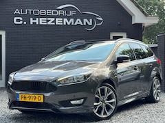 Ford Focus Wagon - 1.5 ST-Line 182PK ST-Line Cruise & Climate Control Alcantara