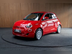 Fiat 500 - 24 kWh Navi Airco Stoelverwarming Cruise C. 3-Fase LED Carplay BTW auto SOH: 95, 0%