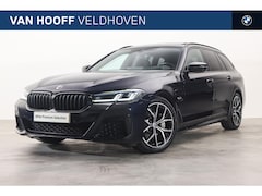 BMW 5-serie Touring - 530e High Executive Automaat / Trekhaak / Comfortstoelen / Comfort Access / Achteruitrijca