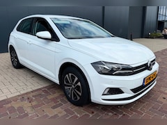 Volkswagen Polo - 1.0 TSI Highline Business R