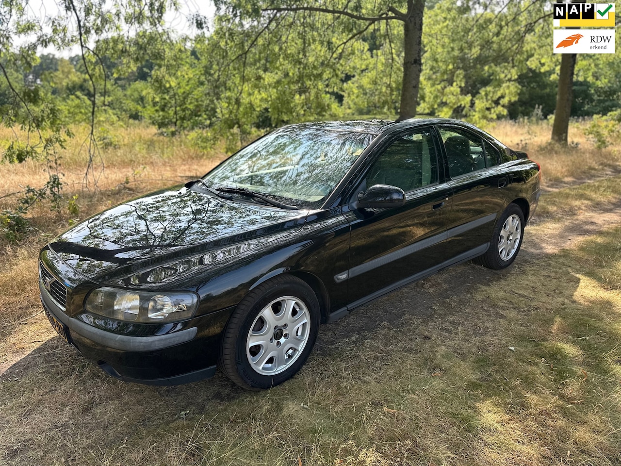Volvo S60 - 2.4 apk t/m 17-07-2027 - AutoWereld.nl