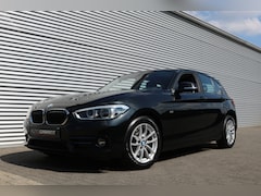 BMW 1-serie - 118i Sport Aut (Orig NL NAP Sportinterieur Navi Cruise Led Trekhaak Lmv Pdc)