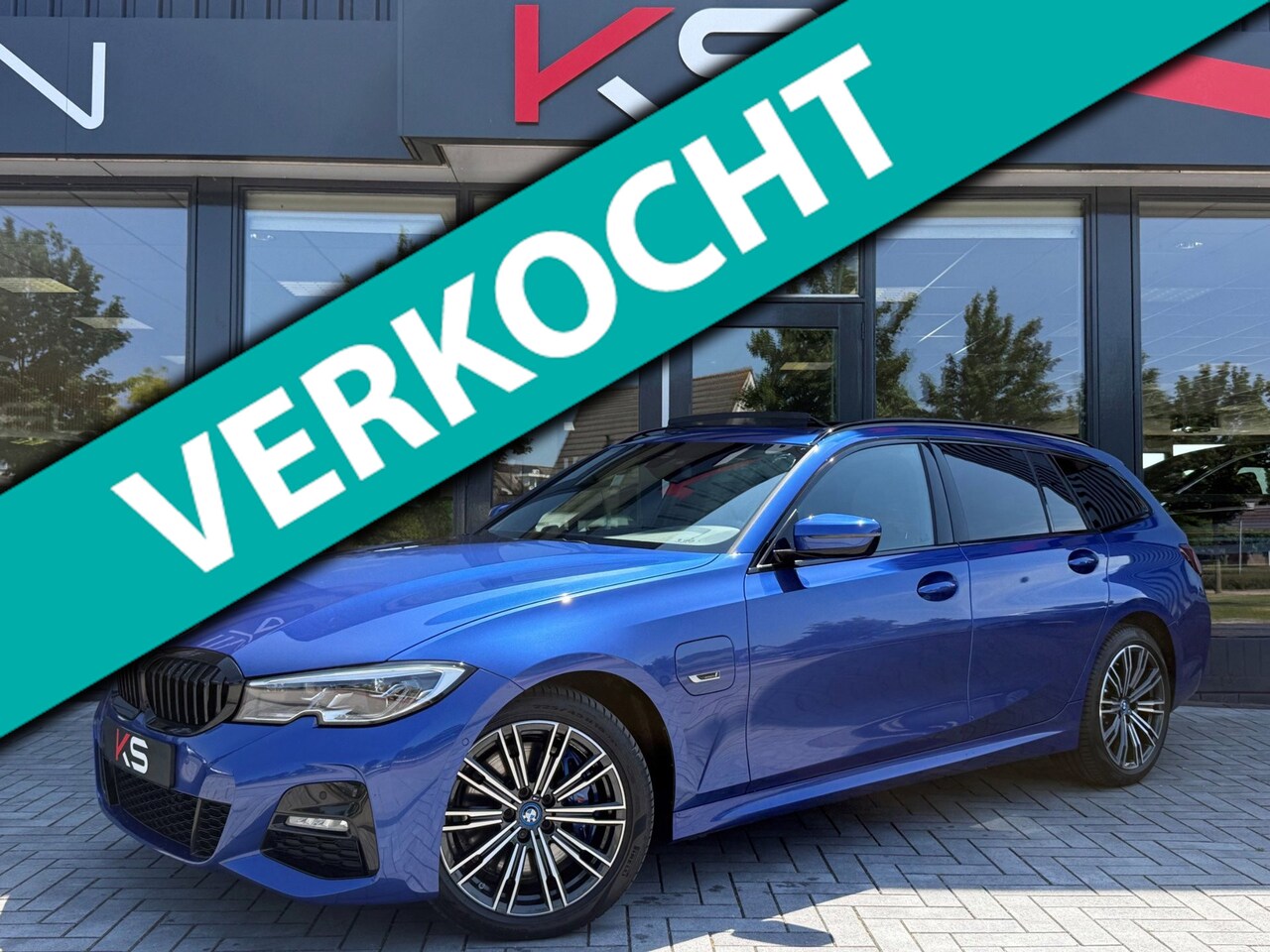 BMW 3-serie Touring - 330e xDrive M Pano Laser Camera - AutoWereld.nl