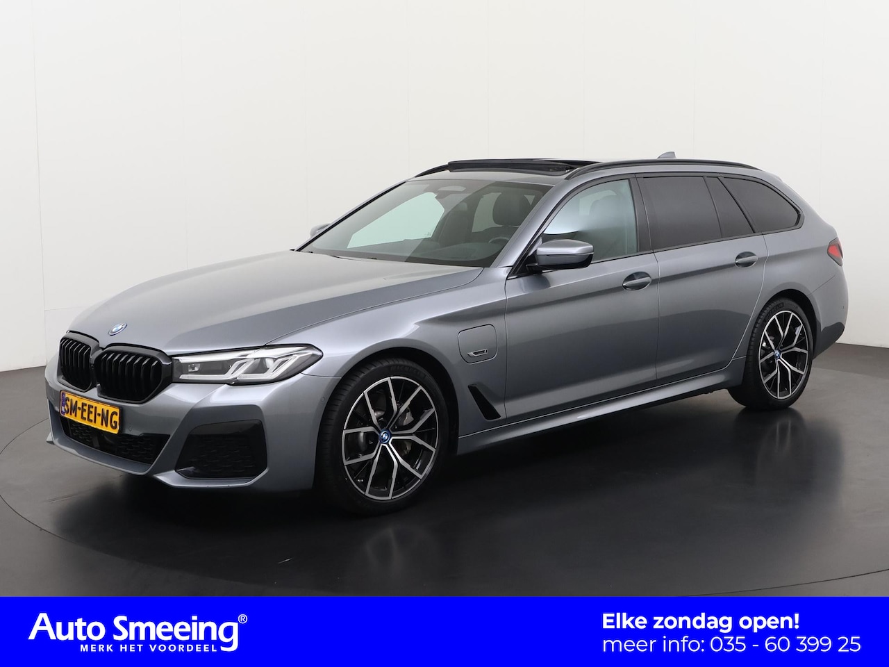 BMW 5-serie Touring - 530e M Sport Shadow | Panoramadak | Head-up | Harman/Kardon | Zondag open! - AutoWereld.nl