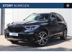 BMW X5 - xDrive45e High Executive M Sport Automaat / Panoramadak Sky Lounge / Trekhaak / Laserlight