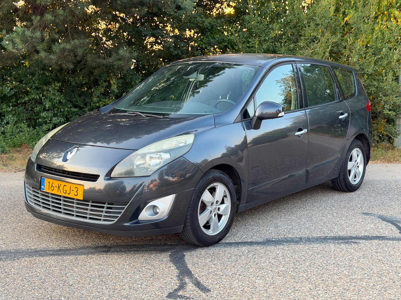Renault Grand Scénic - 1.4 TCe Sélection Business Sport 7p Airco Navi NAP - AutoWereld.nl