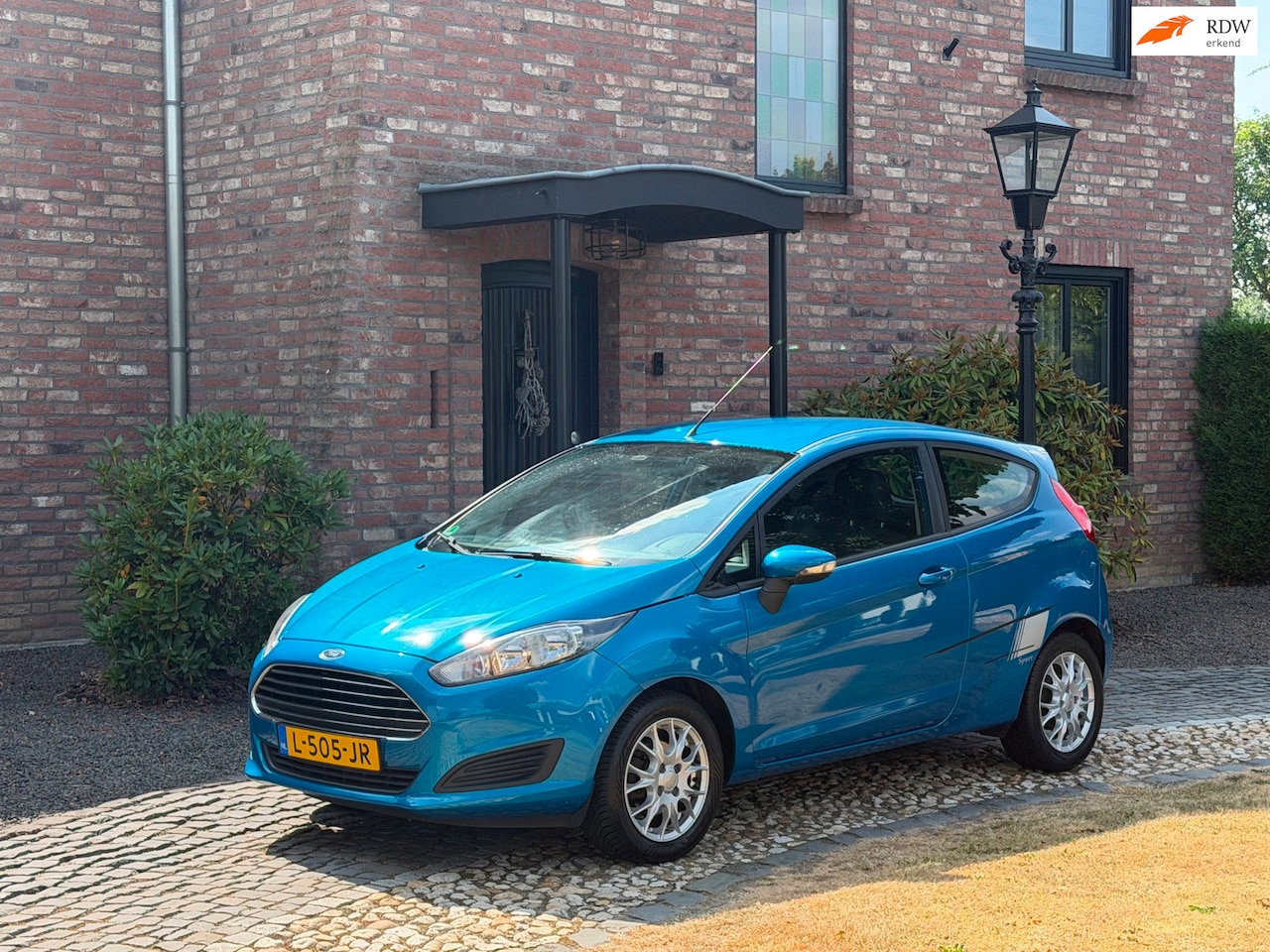 Ford Fiesta - 1.25 sport airco LMV 3-drs - AutoWereld.nl