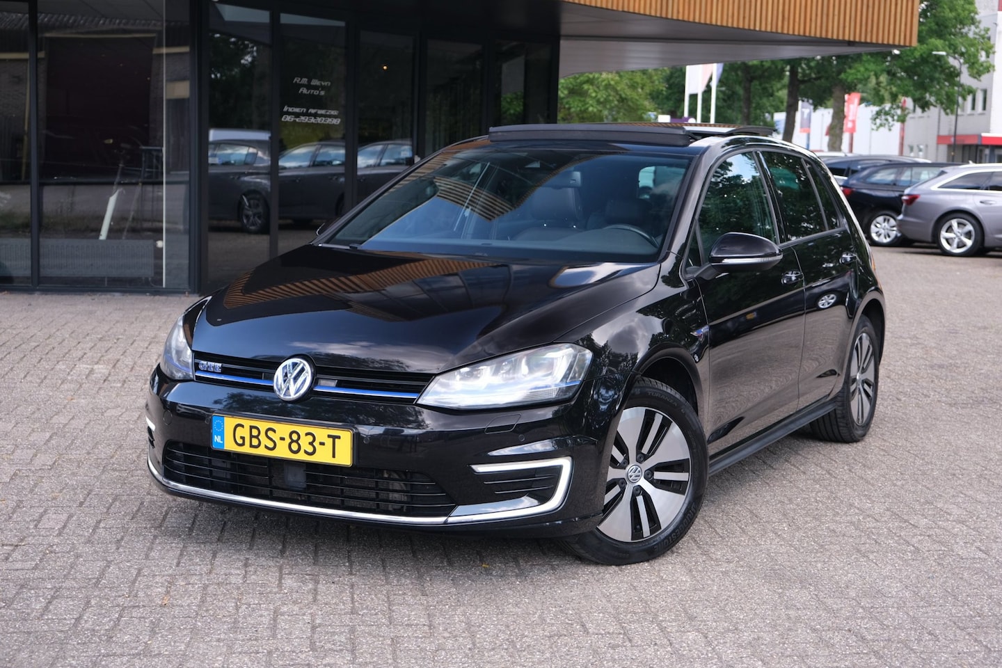 Volkswagen Golf - 1.4 TSI GTE|Rijklaar!|Pano|ACC|Trekhaak|Carplay|AndroidAuto|Stoelverwarming|Goed onderhoud - AutoWereld.nl
