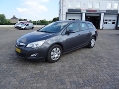 Opel Astra - 1.4 EcoFLEX 100pk Business+