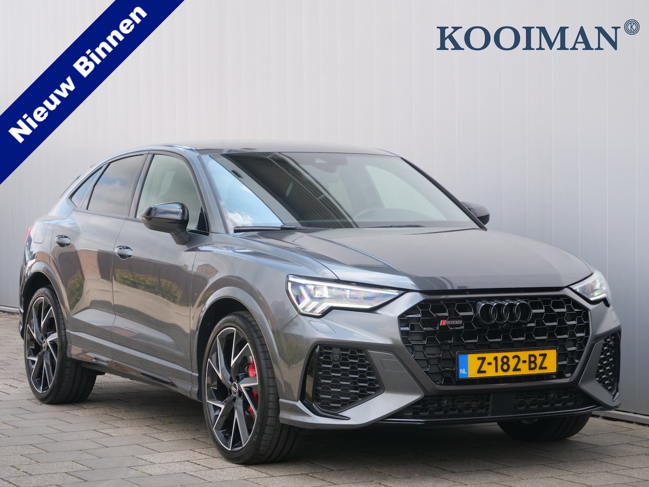 Audi Q3 Sportback - TFSI RS 400 Pk Automaat Navi / DAB / Camera / Leer / Trekhaak / Sonos - AutoWereld.nl