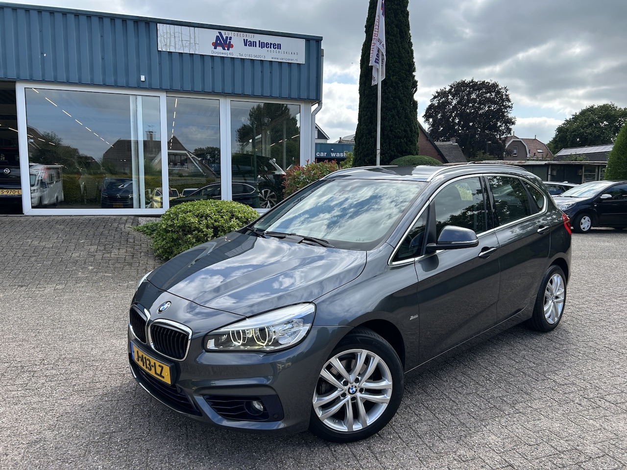 BMW 2-serie Active Tourer - 218i Sport 218i Sport - AutoWereld.nl