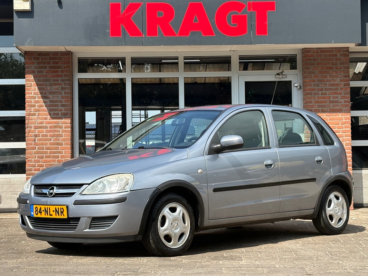 Opel Corsa - 1.2-16V Enjoy 1.2-16V Enjoy - AutoWereld.nl