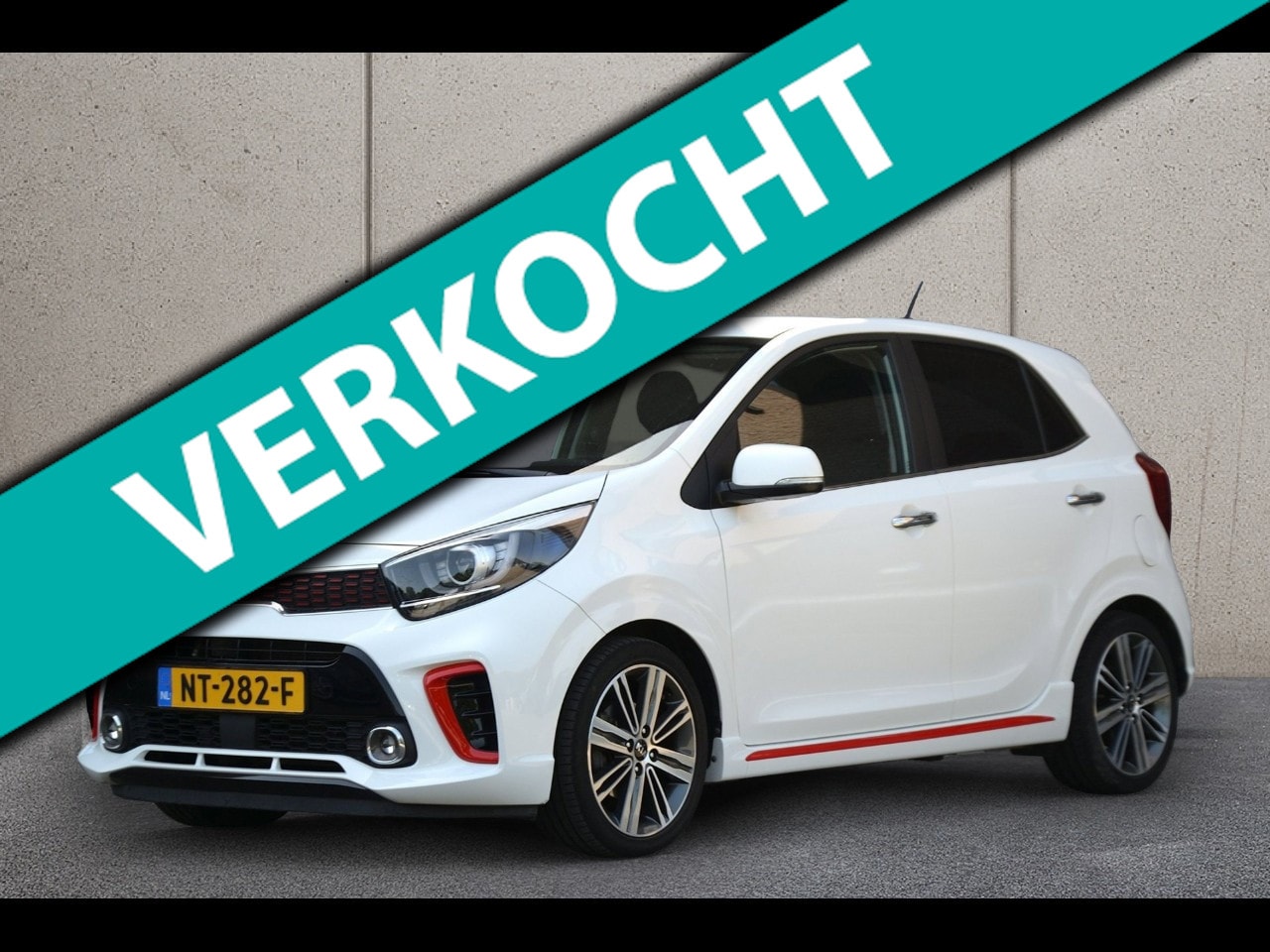 Kia Picanto - 1.2 CVVT GT-Line | Navigatie | Winterpakket | Achteruitrijcamera - AutoWereld.nl