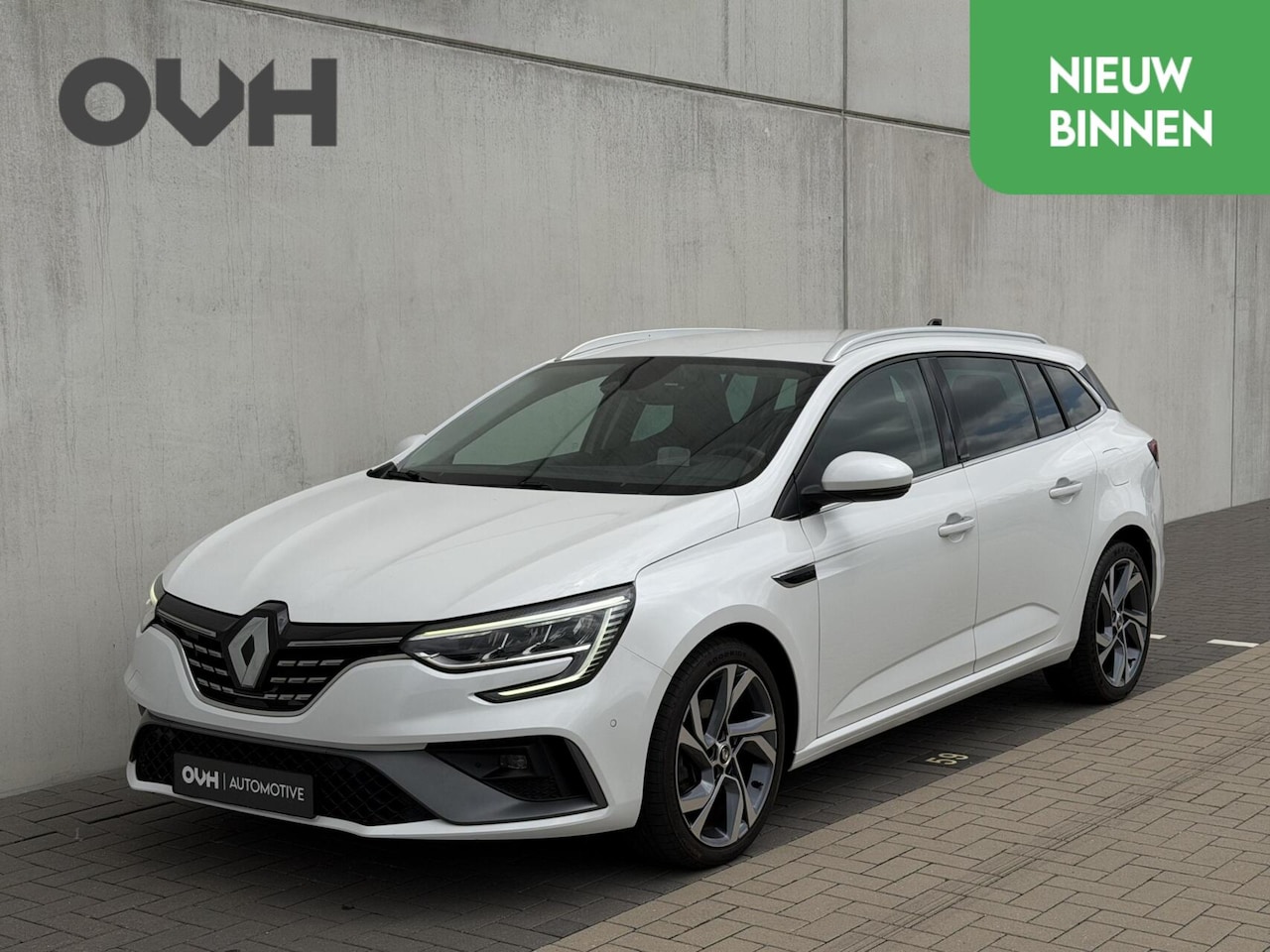 Renault Mégane E-Tech - Estate 1.6 Plug-In Hybrid 160 R.S. Line - AutoWereld.nl