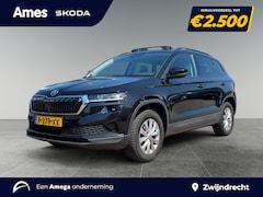 Skoda Karoq - 1.5 150pk TSI ACT Business Edition Panoramisch glazenschuif-/kanteldak | Parkeersensoren a